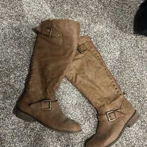 Brown Knee-High Women's Boots